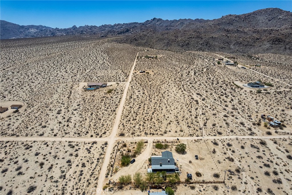 MLS #OC25181160 image #47