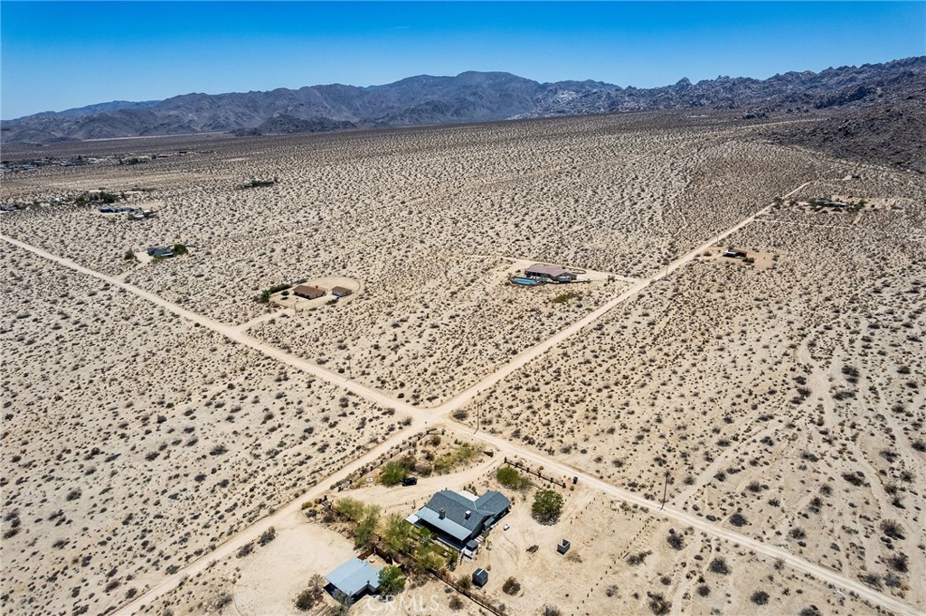 MLS #OC25181160 image #48