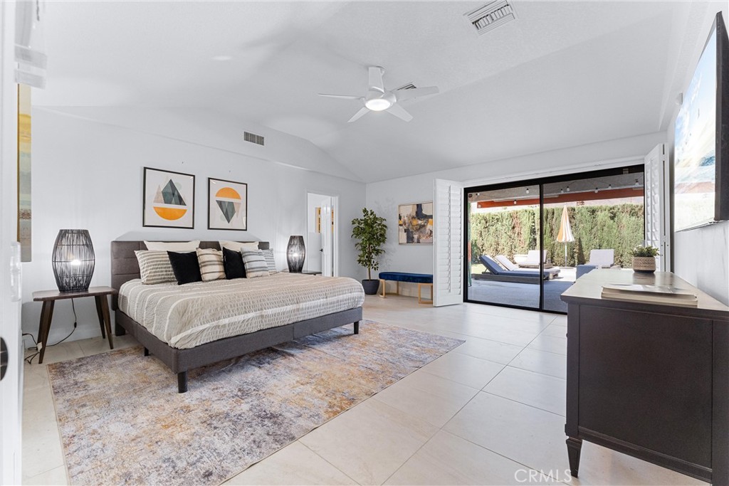 MLS #OC25182081 image #19