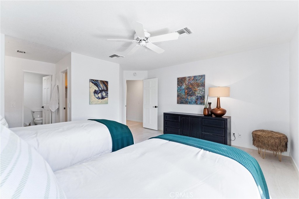 MLS #OC25182081 image #26