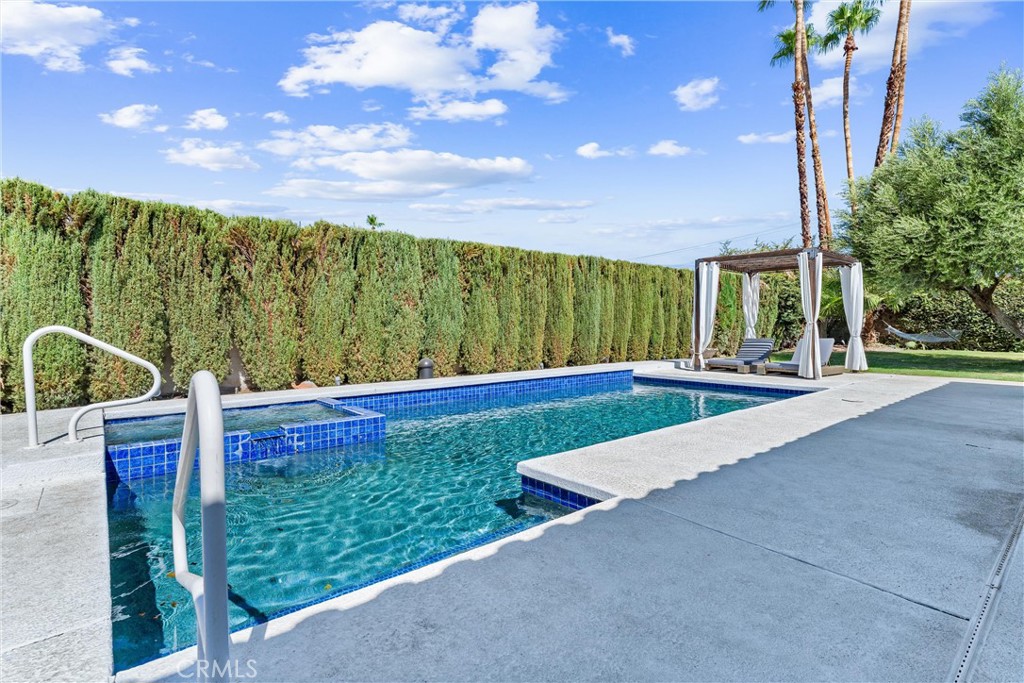 MLS #OC25182081 image #35