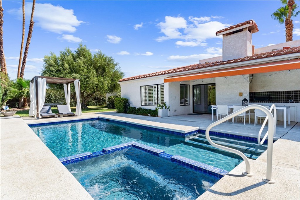 MLS #OC25182081 image #40