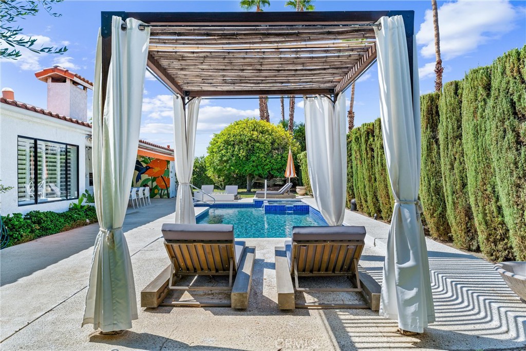 MLS #OC25182081 image #42