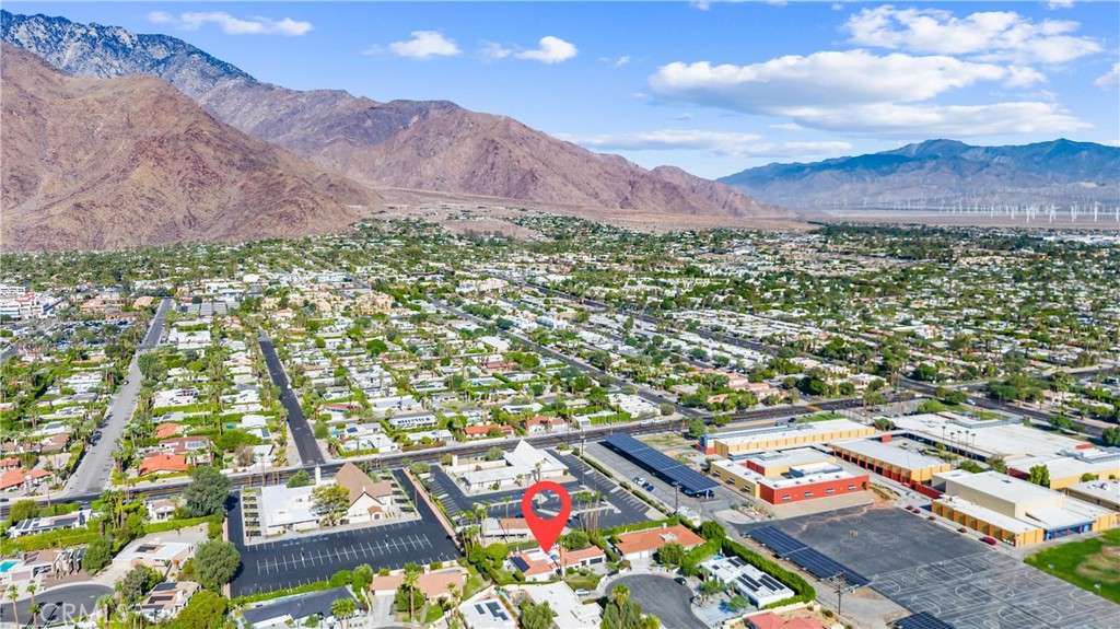 MLS #OC25182081 image #59