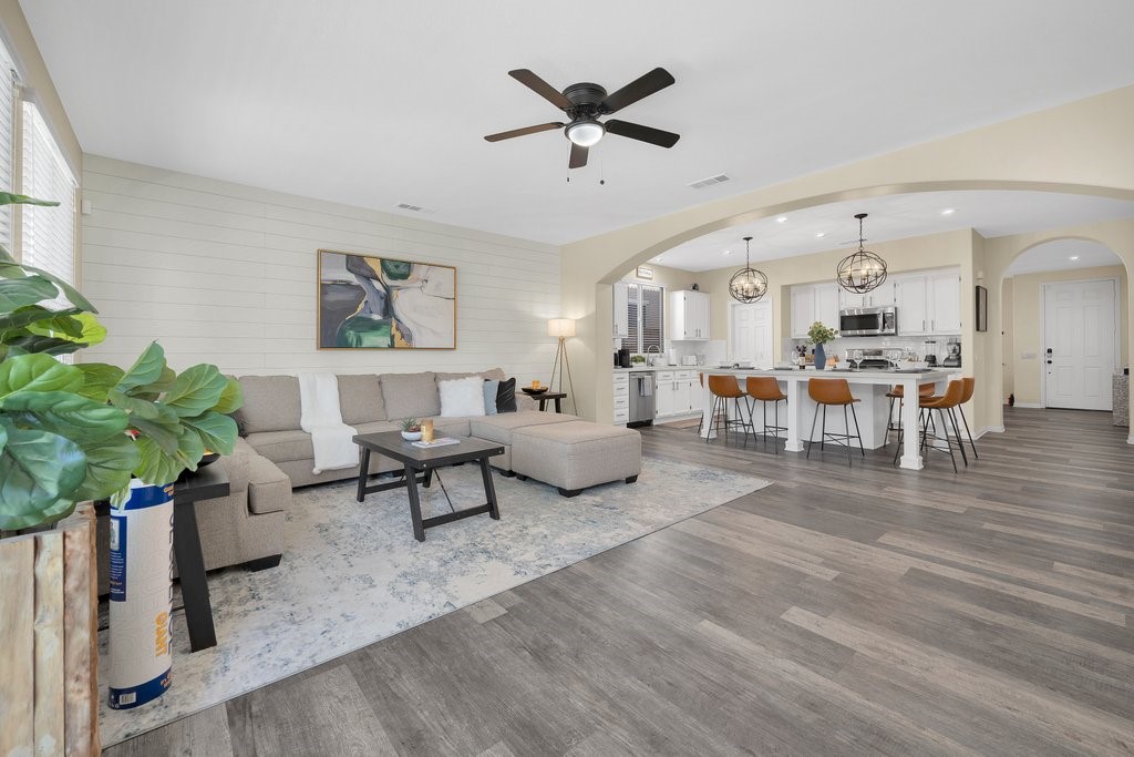 MLS #OC25183312 image #14