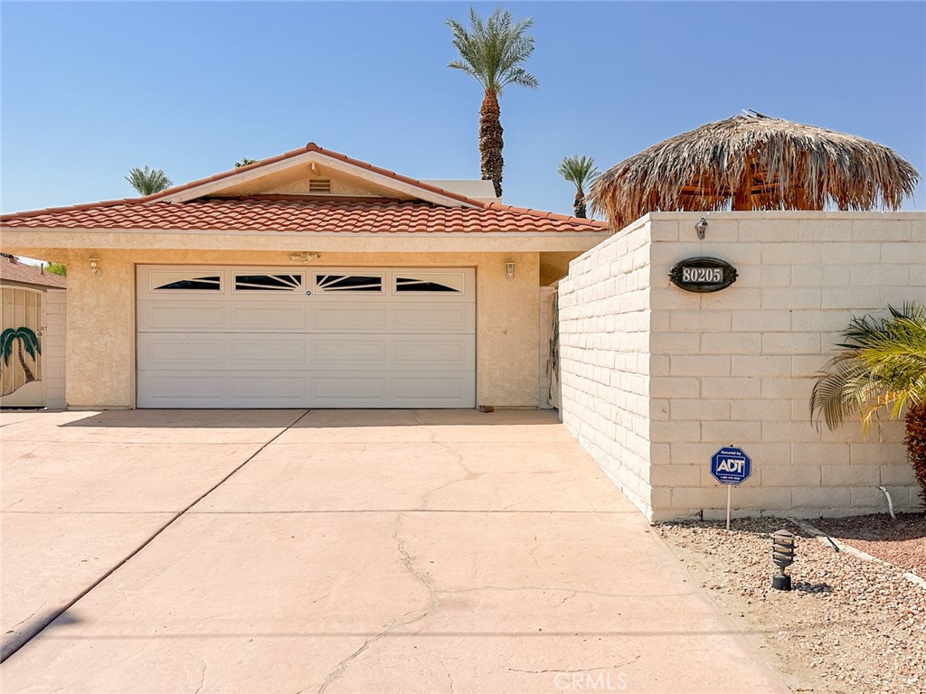 MLS #OC25184168 image #2