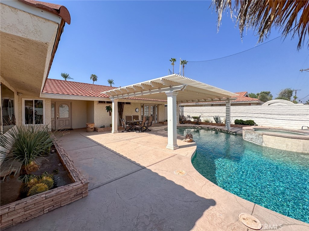 MLS #OC25184168 image #39