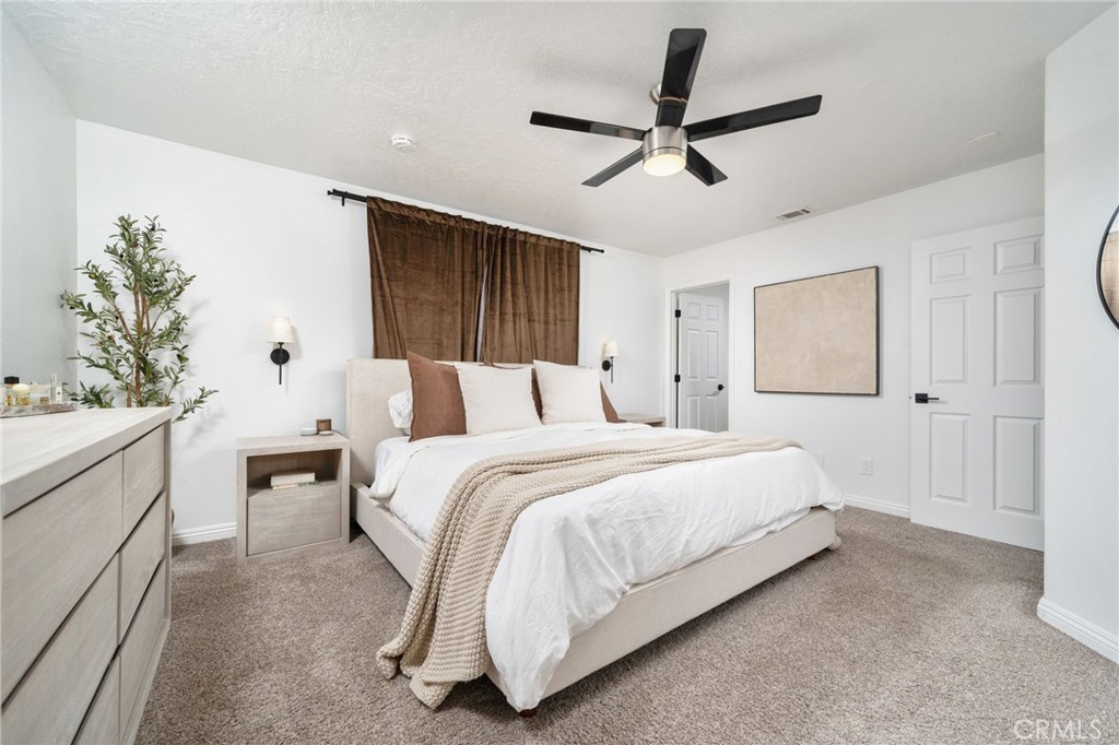 MLS #OC25187555 image #11