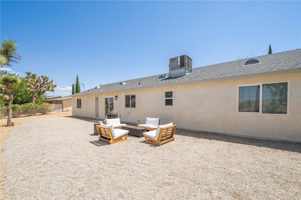 MLS #OC25187555 image #20