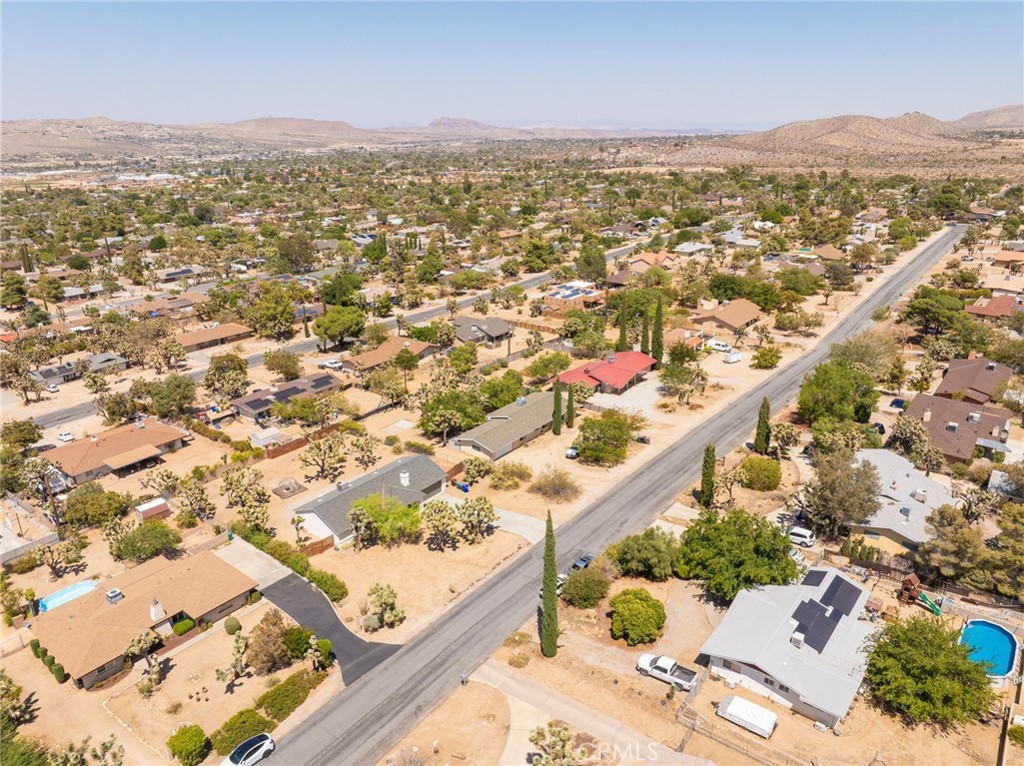 MLS #OC25187555 image #36