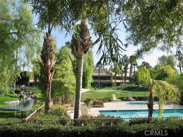 MLS #OC25189372 image #1