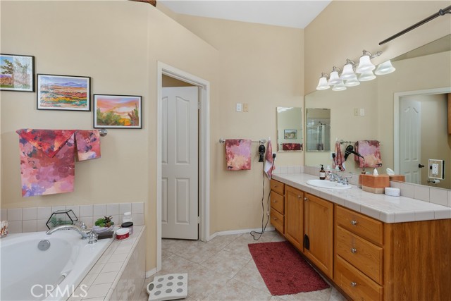 MLS #OC25189909 image #27