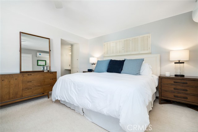 MLS #OC25190194 image #24