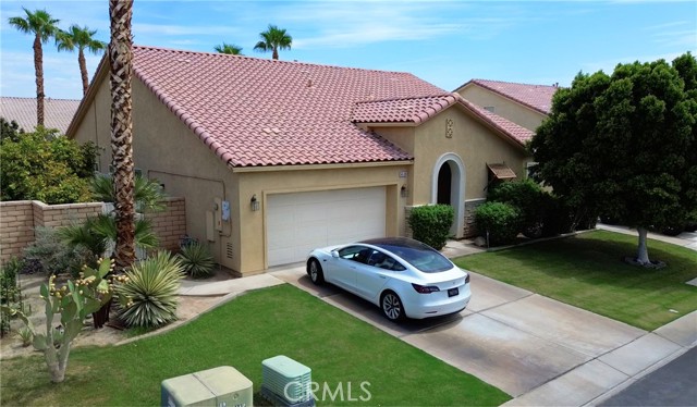 MLS #OC25190554 image #0