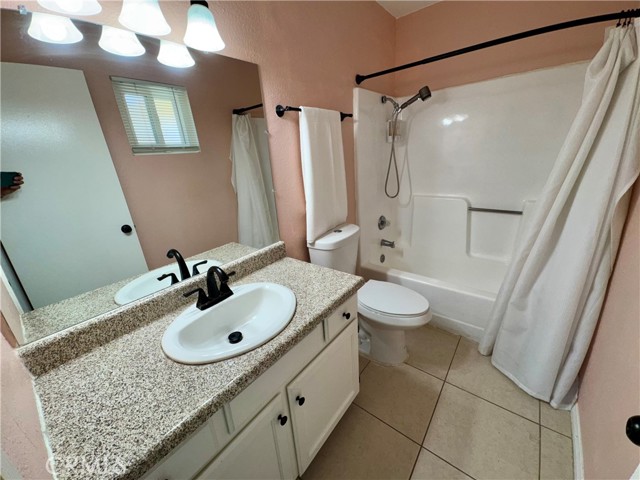 MLS #OC25192890 image #16