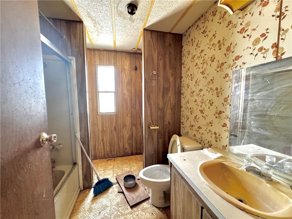 MLS #OC25193072 image #5