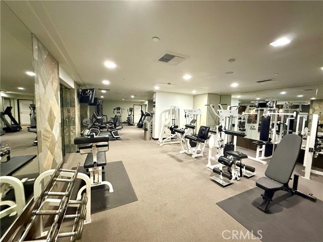 MLS #OC25193559 image #25