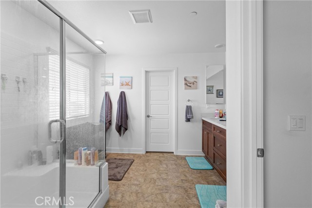 MLS #OC25193636 image #18