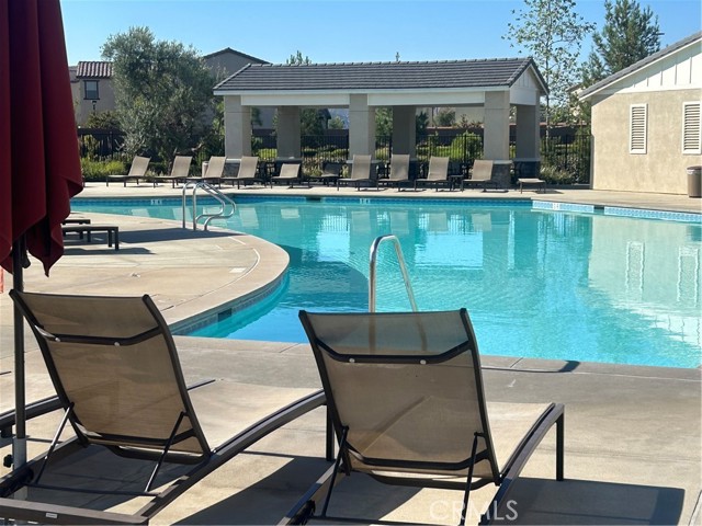 MLS #OC25193636 image #9