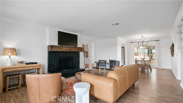 MLS #OC25194140 image #15