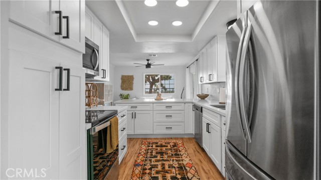 MLS #OC25194140 image #4