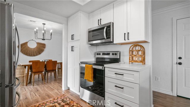 MLS #OC25194140 image #5