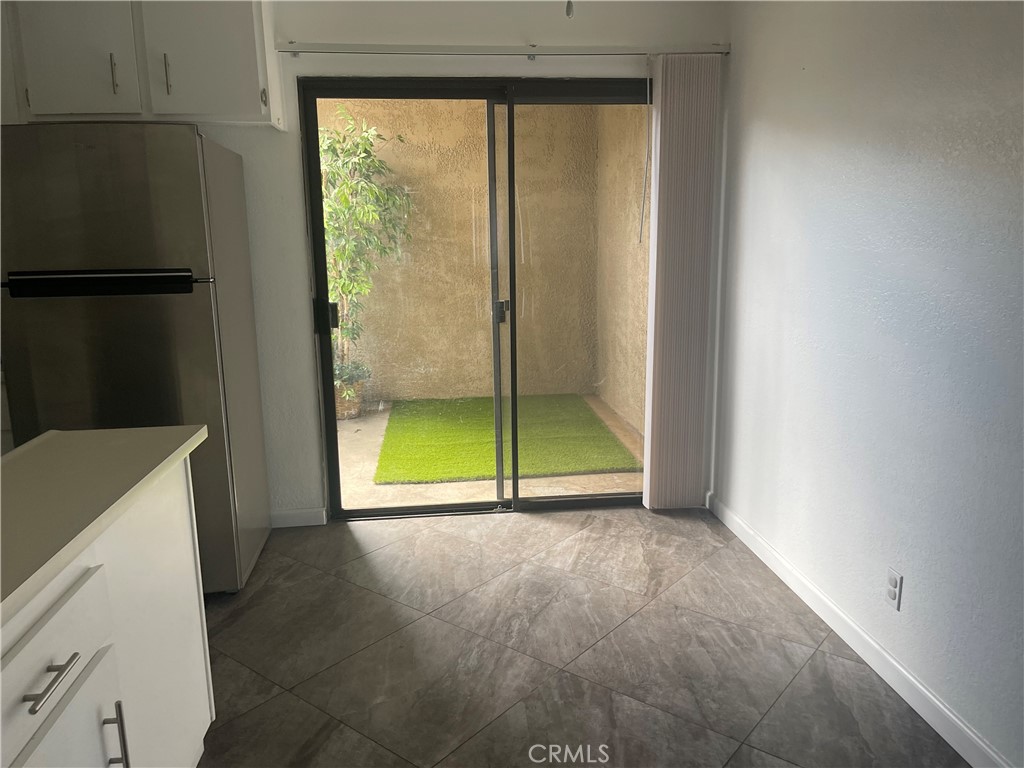 MLS #OC25194441 image #3