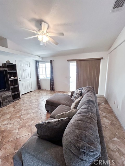 MLS #OC25194547 image #14