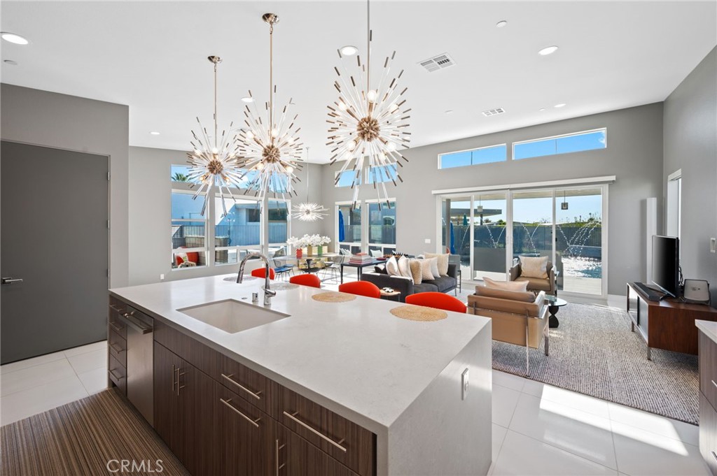 MLS #OC25196822 image #7