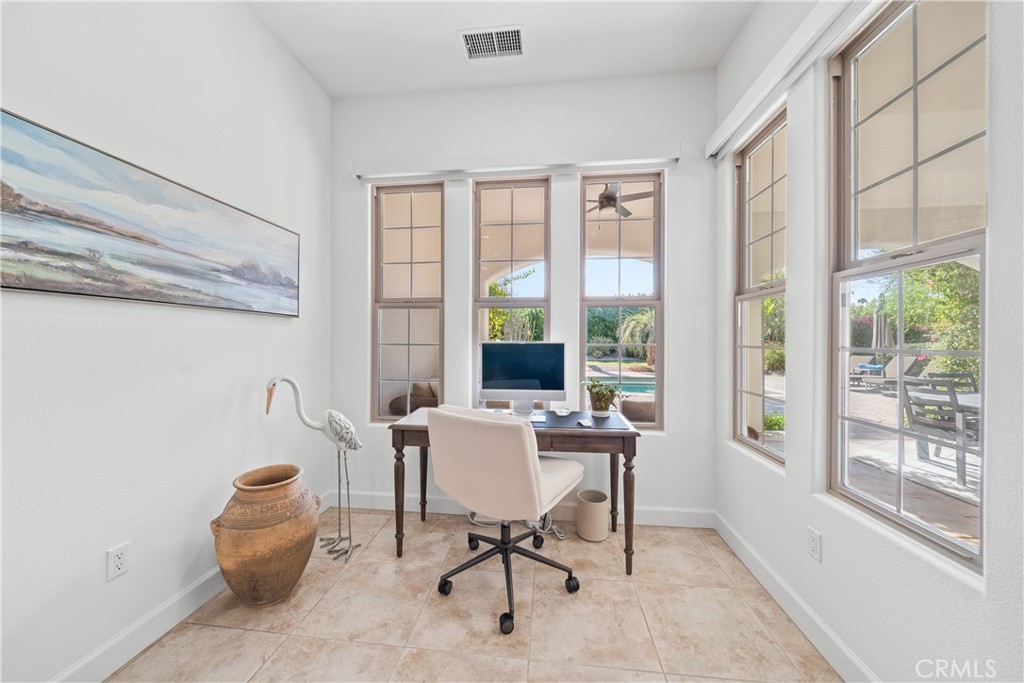 MLS #OC25196870 image #12