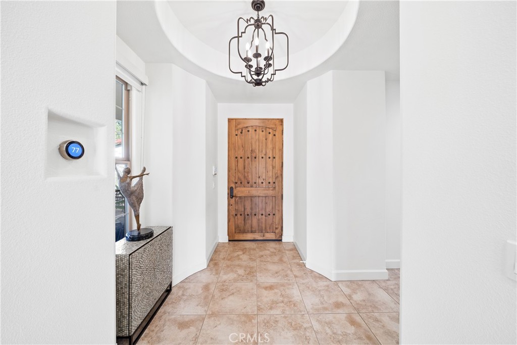 MLS #OC25196870 image #2