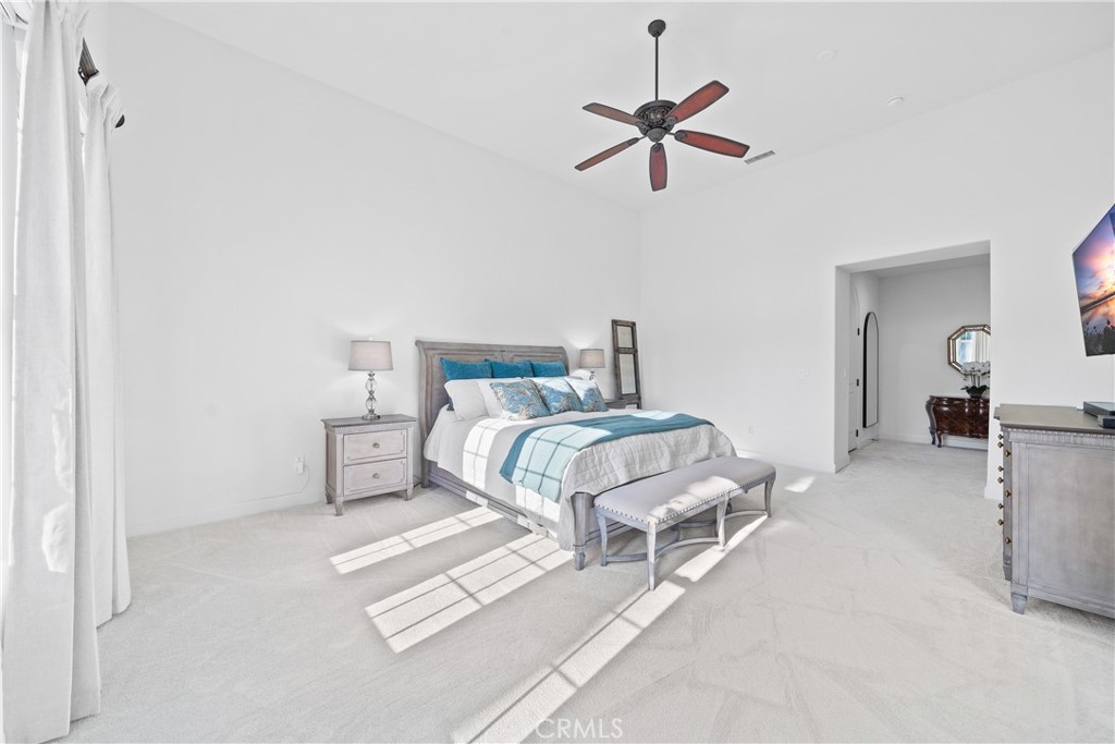 MLS #OC25196870 image #23