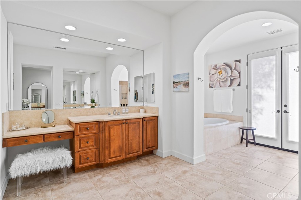 MLS #OC25196870 image #27