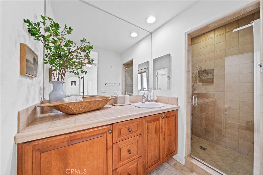 MLS #OC25196870 image #28