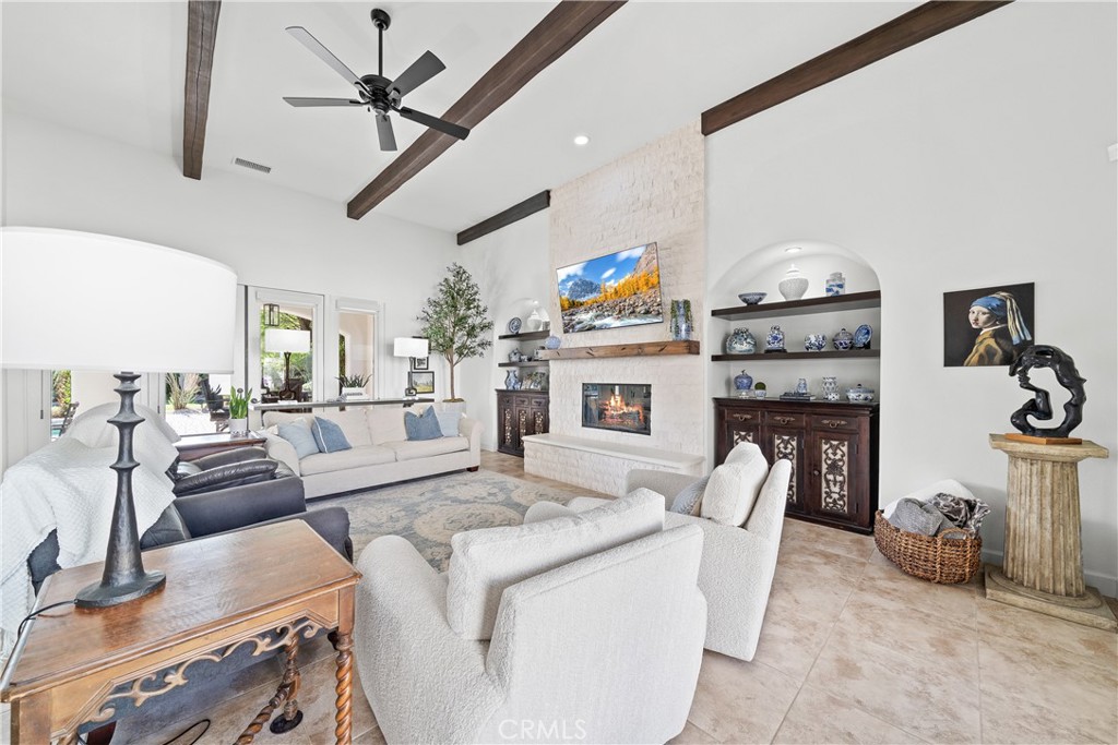 MLS #OC25196870 image #4