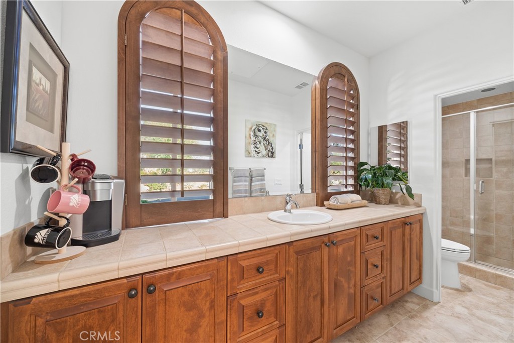 MLS #OC25196870 image #41