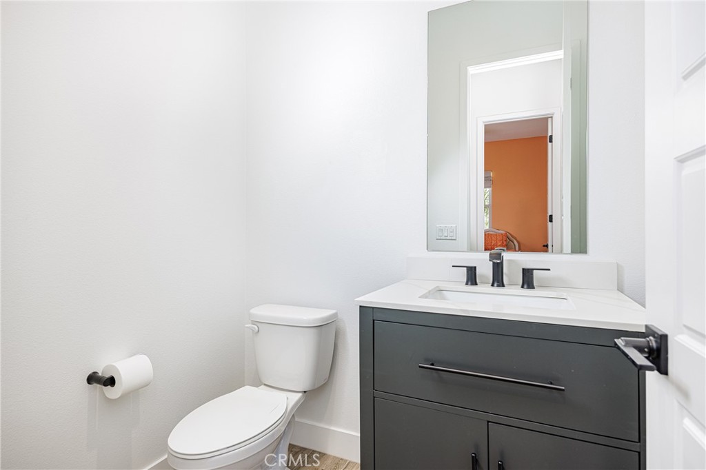 MLS #OC25197715 image #12