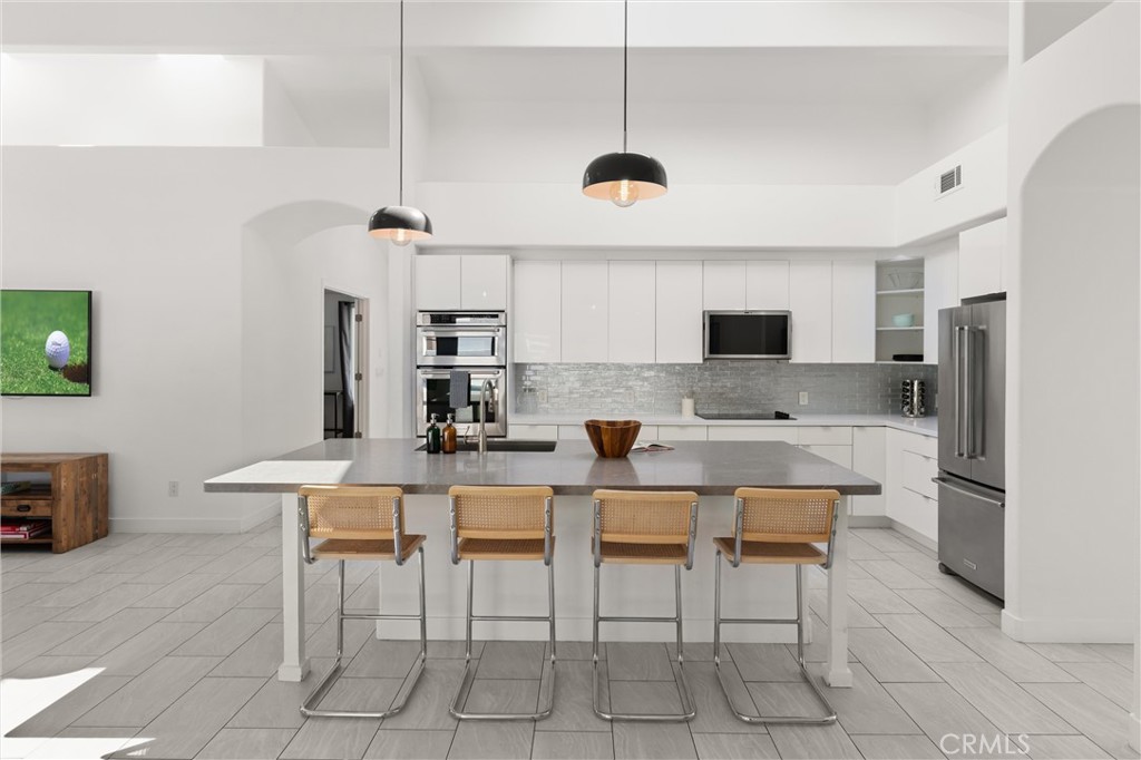 MLS #OC25199426 image #11