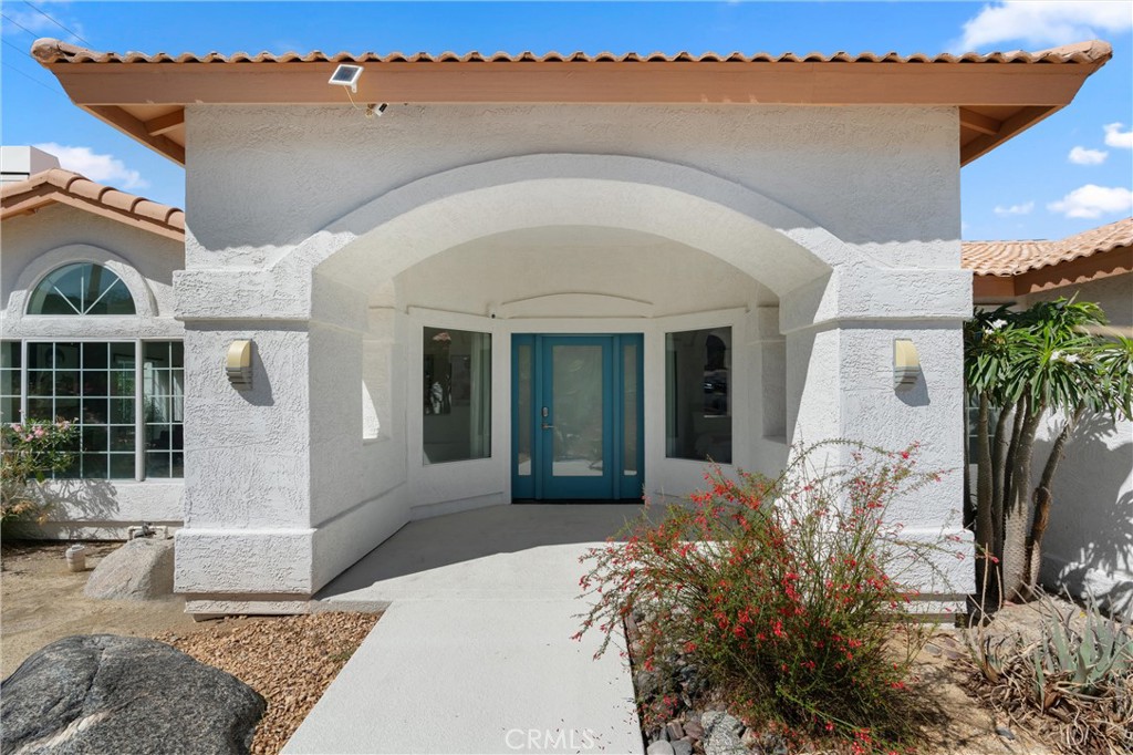 MLS #OC25199426 image #2