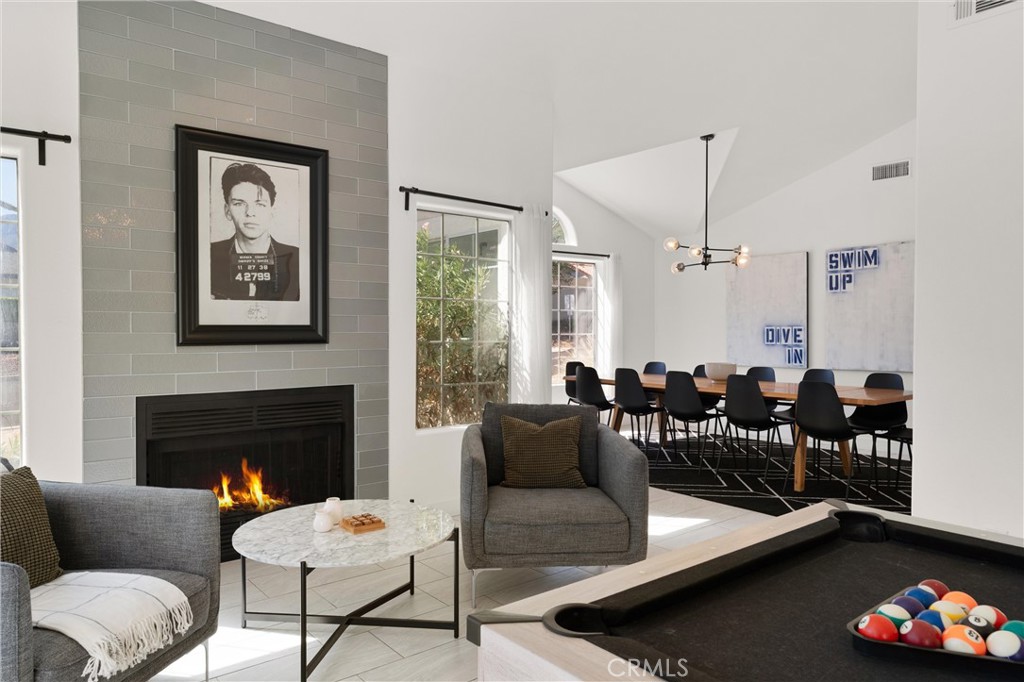 MLS #OC25199426 image #4