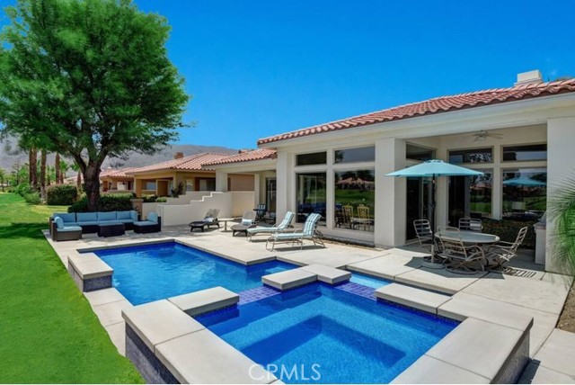 MLS #OC25199620 image #0