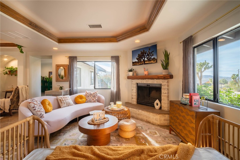 MLS #OC25206683 image #11