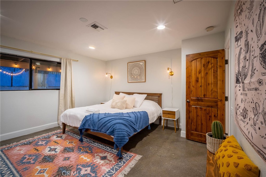 MLS #OC25206683 image #22