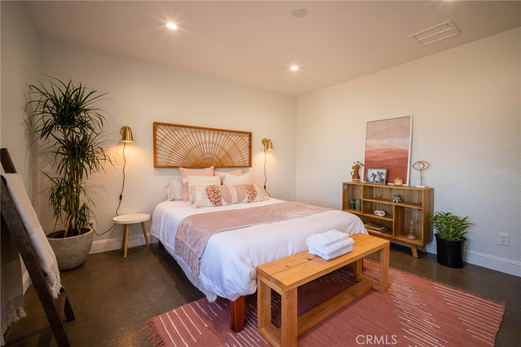 MLS #OC25206683 image #27