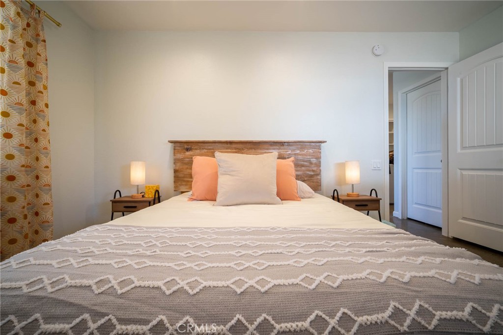 MLS #OC25206683 image #30