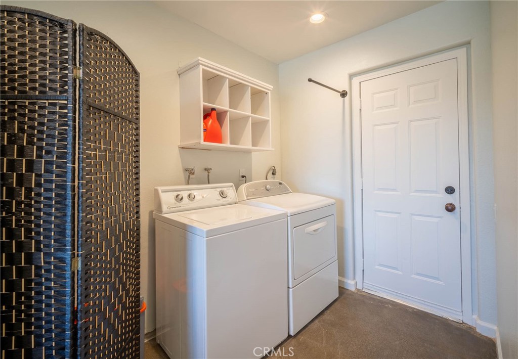 MLS #OC25206683 image #38