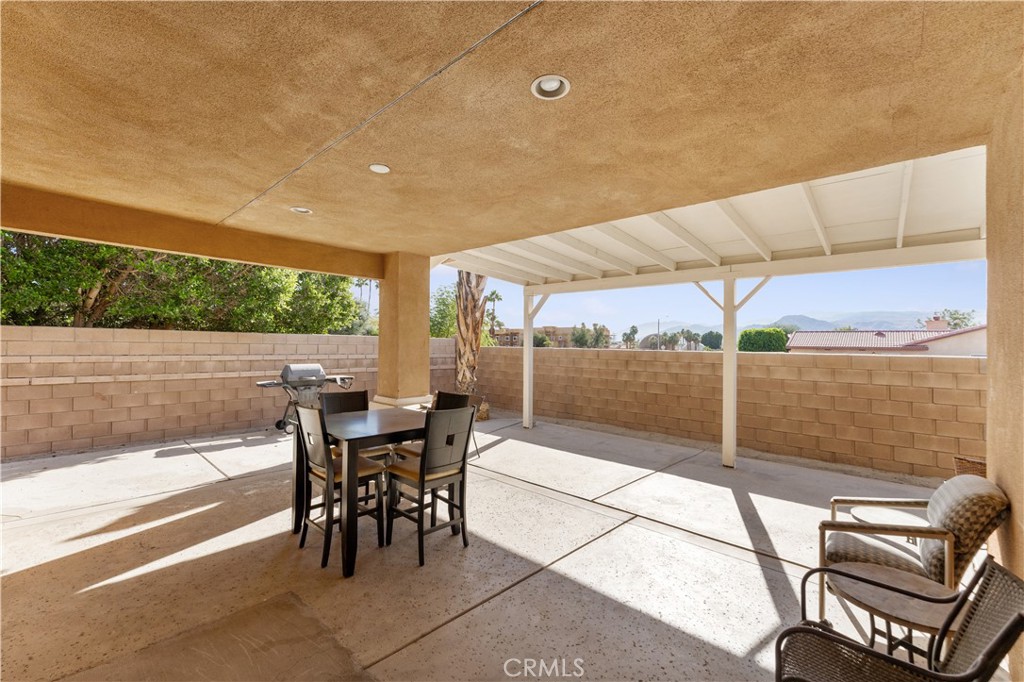 MLS #OC25213991 image #30