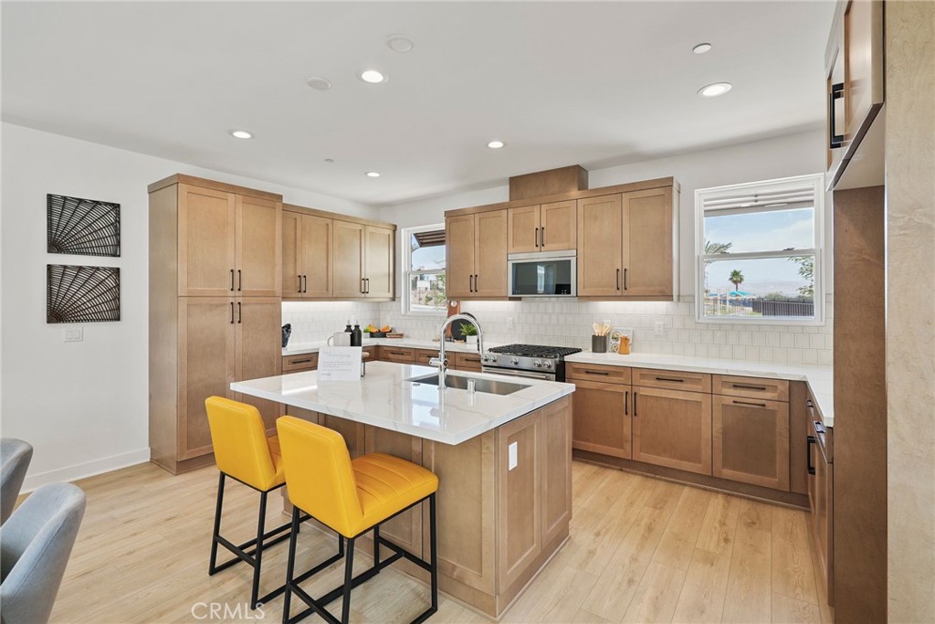 MLS #OC25215245 image #7