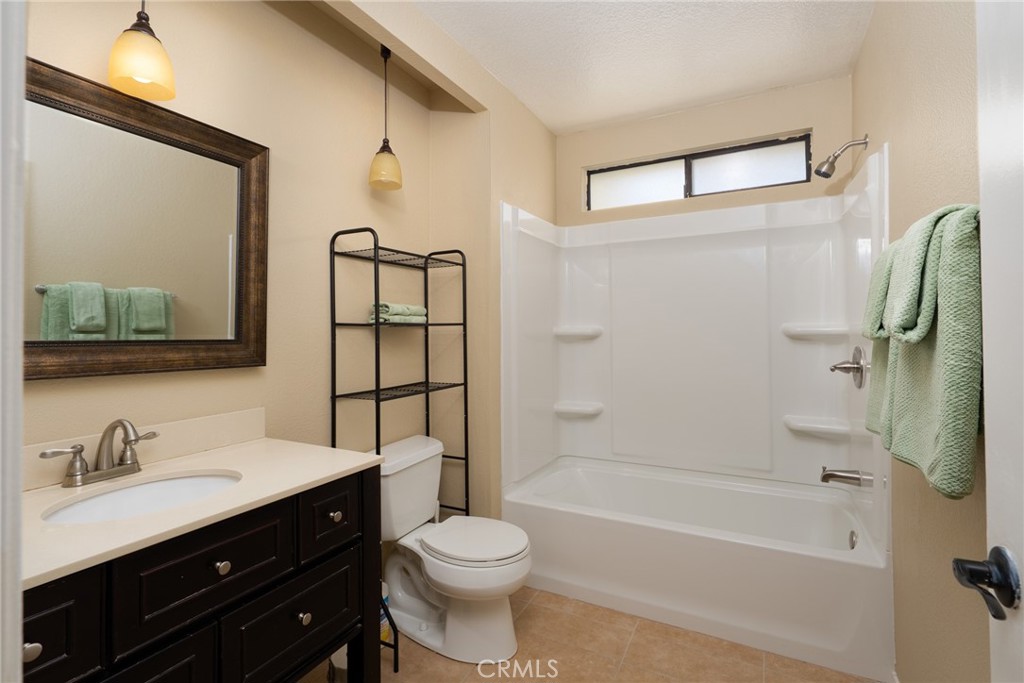 MLS #OC25215875 image #18