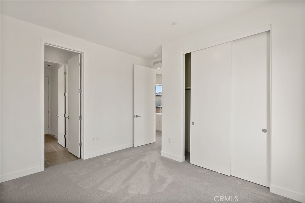 MLS #OC25216344 image #15